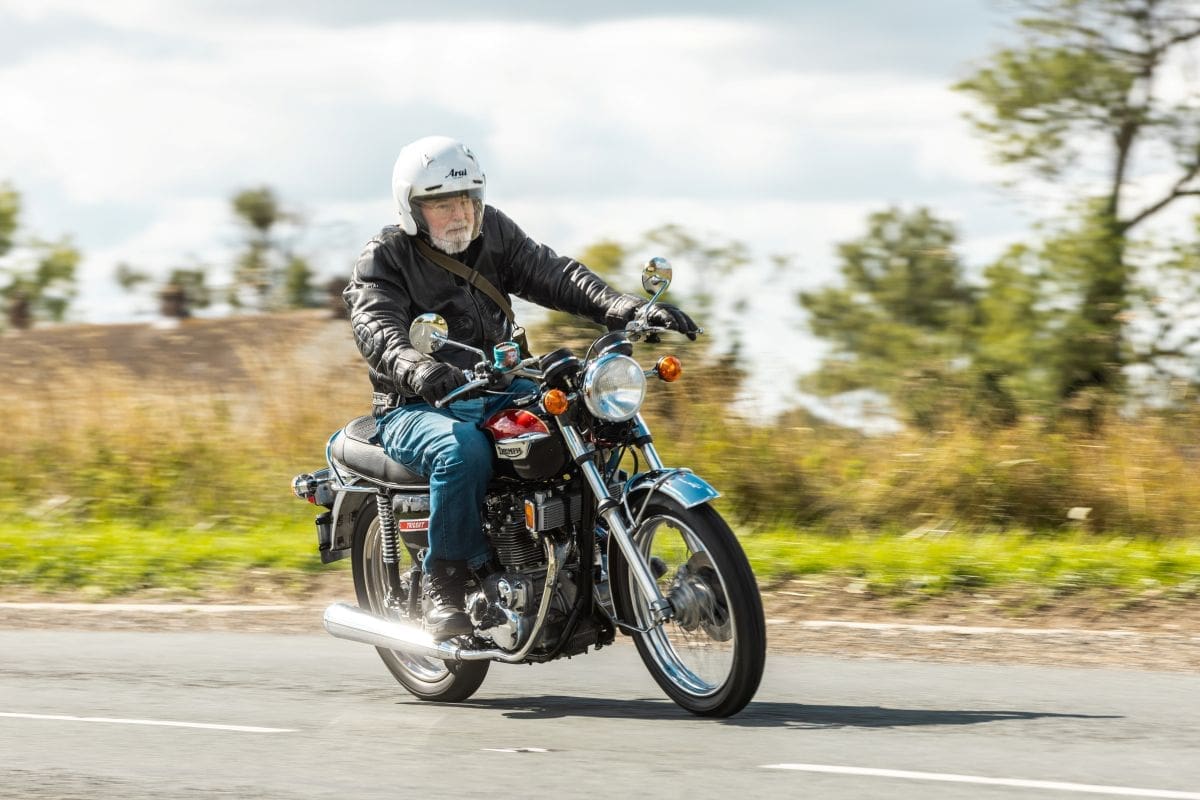 Rebuilt 1973 Triumph Trident T150V