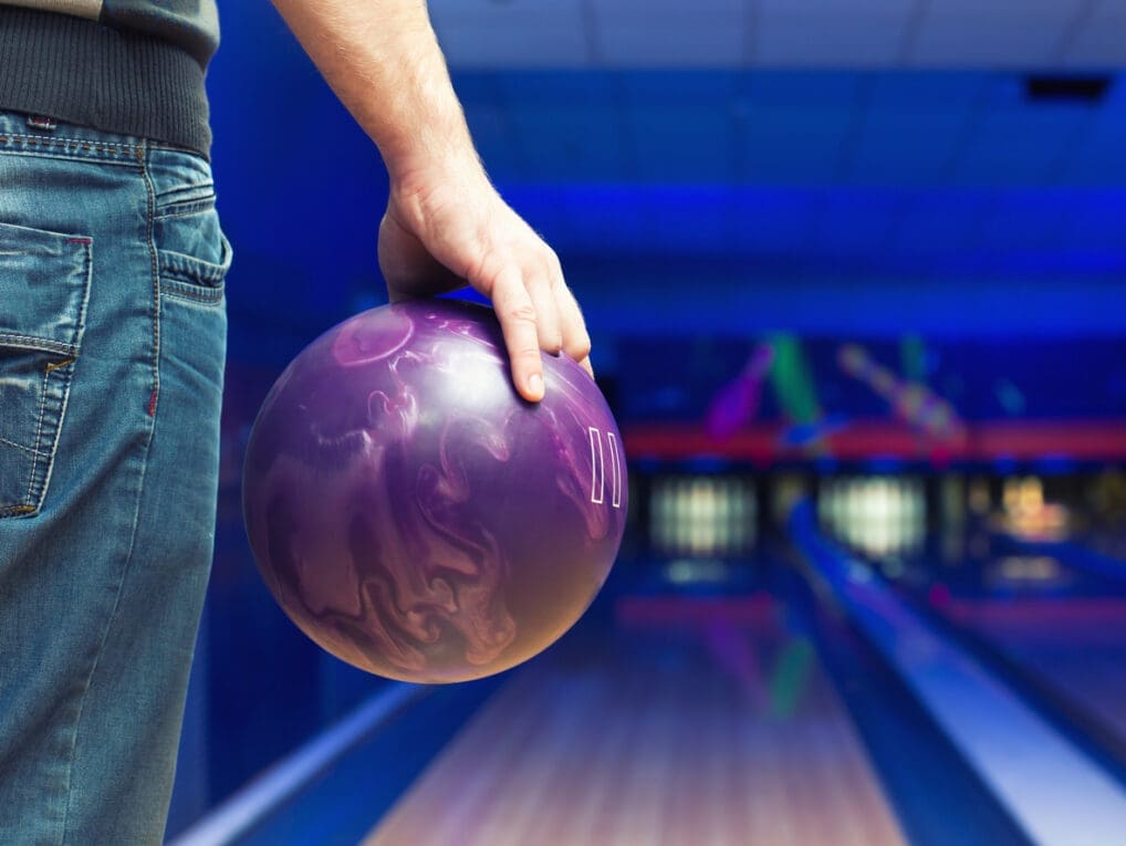 The history of tenpin bowling: rise, fall and revival