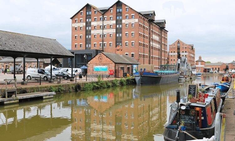 Visitor moorings available at Gloucester Docks