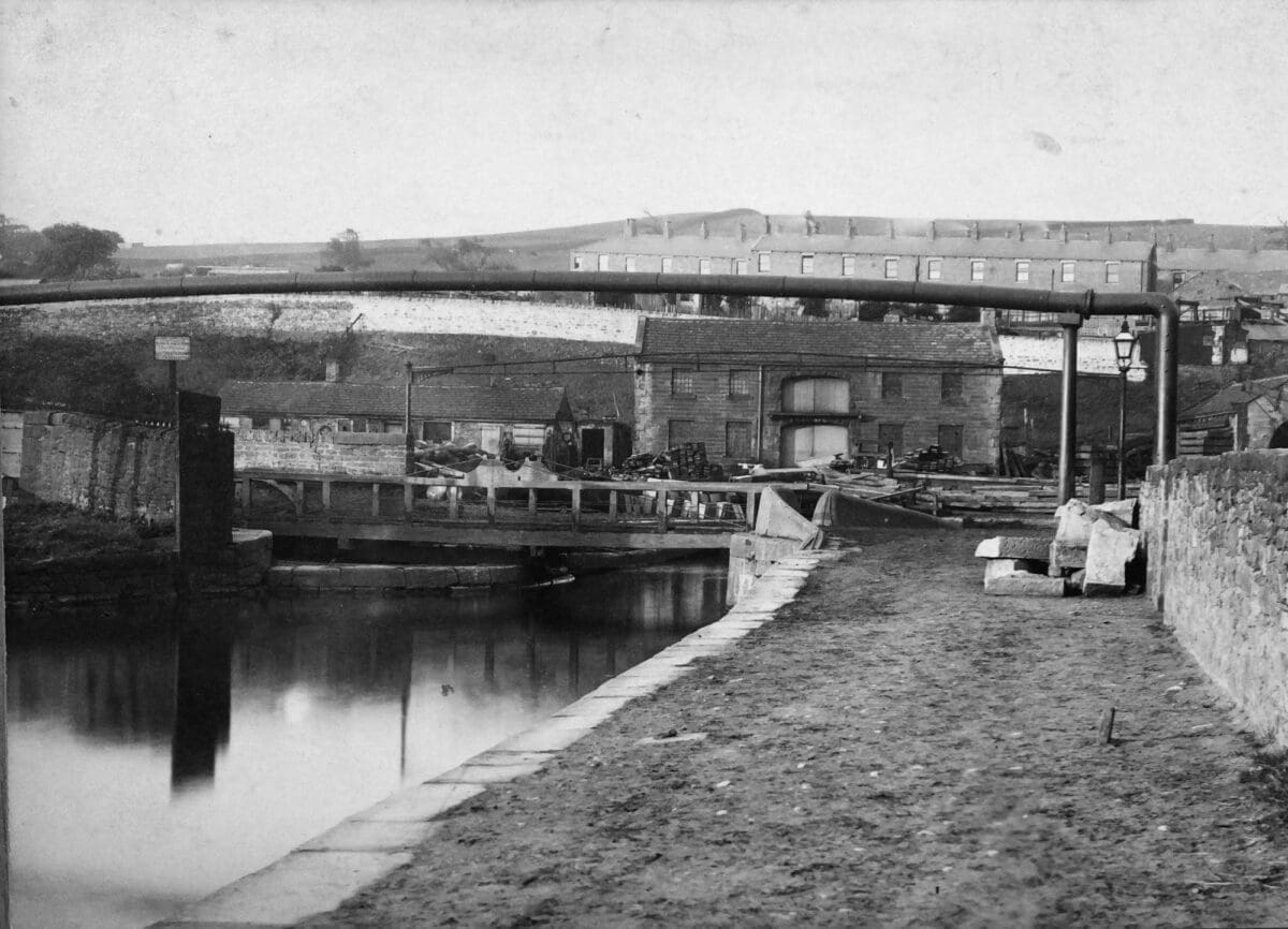 Burnley Canal Wharf restoration