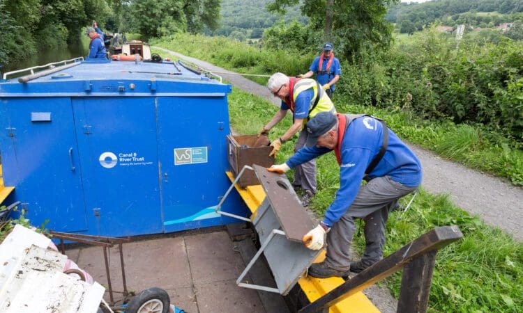 ‘Rubbish’ boats launch – floating refuse collection is a first for the Kennet & Avon canal