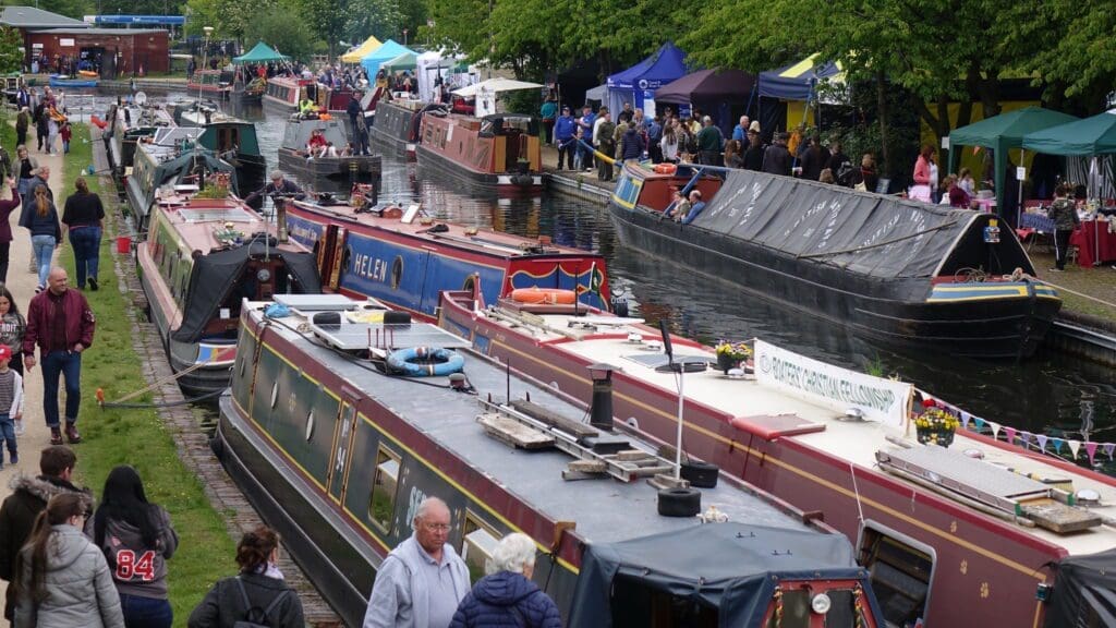 The scene at 2019's Brownhills Canal Festival