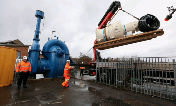 New pumps installed at Gloucester Docks