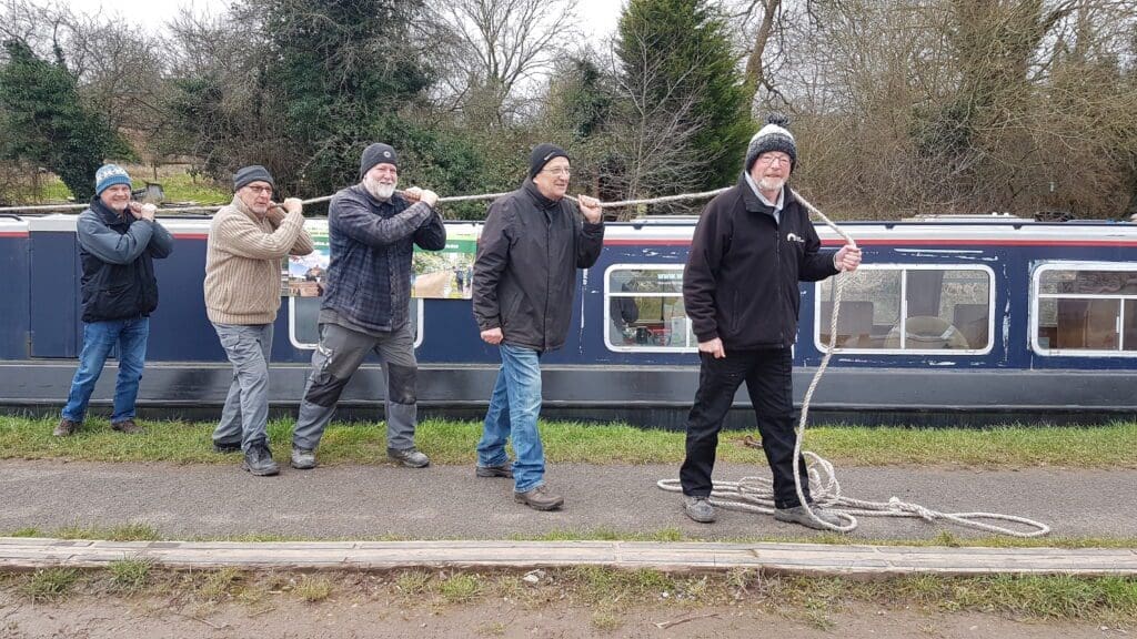 The Worcester-Birmingham & Droitwich Canals Society sponsored boat push