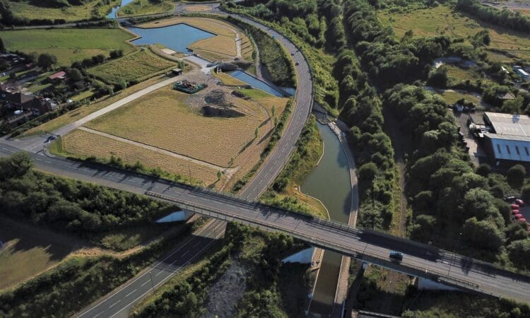 £5m canal restoration award