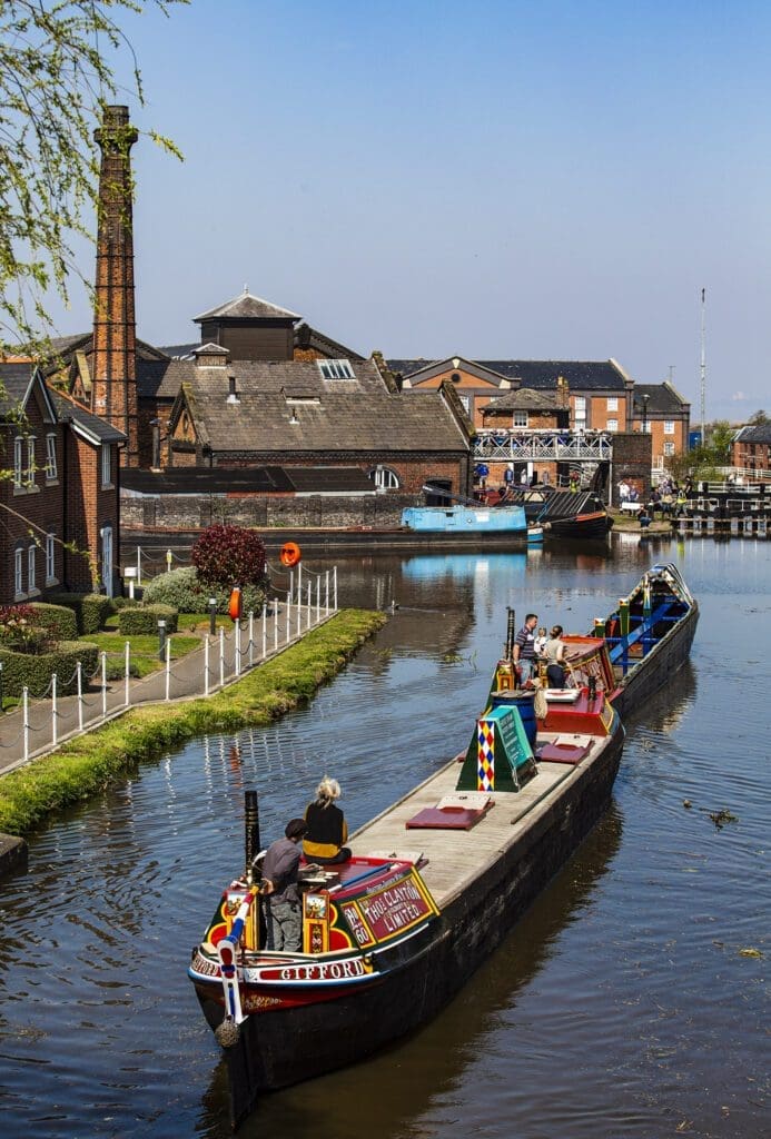 Narrow boat Gifford - Boat Museum