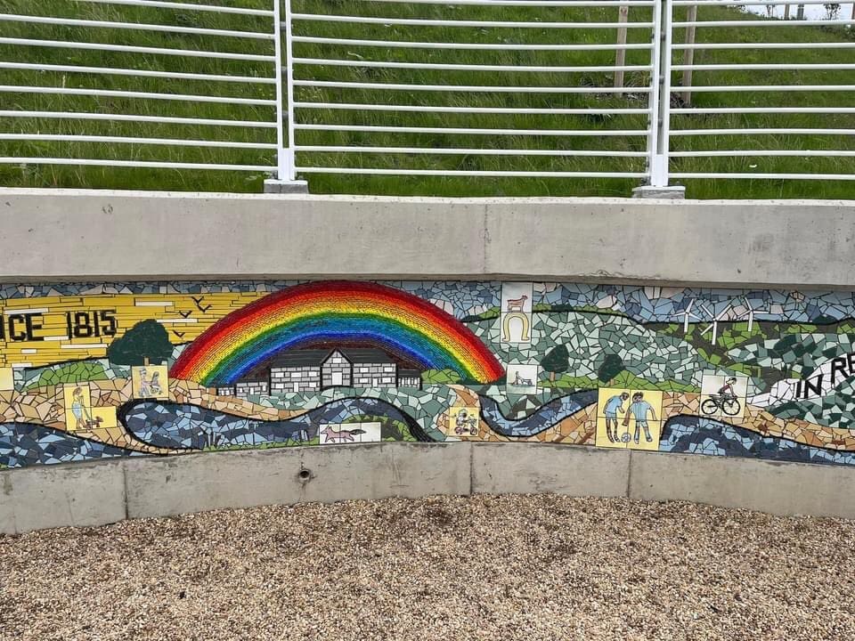Artwork at Stockingfield Bridge