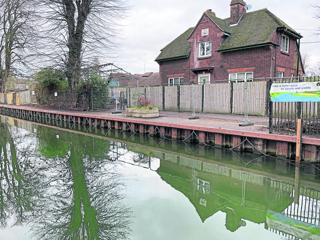 New timbers at Caversham lock.PHOTOS: ENVIRONMENT AGENCY