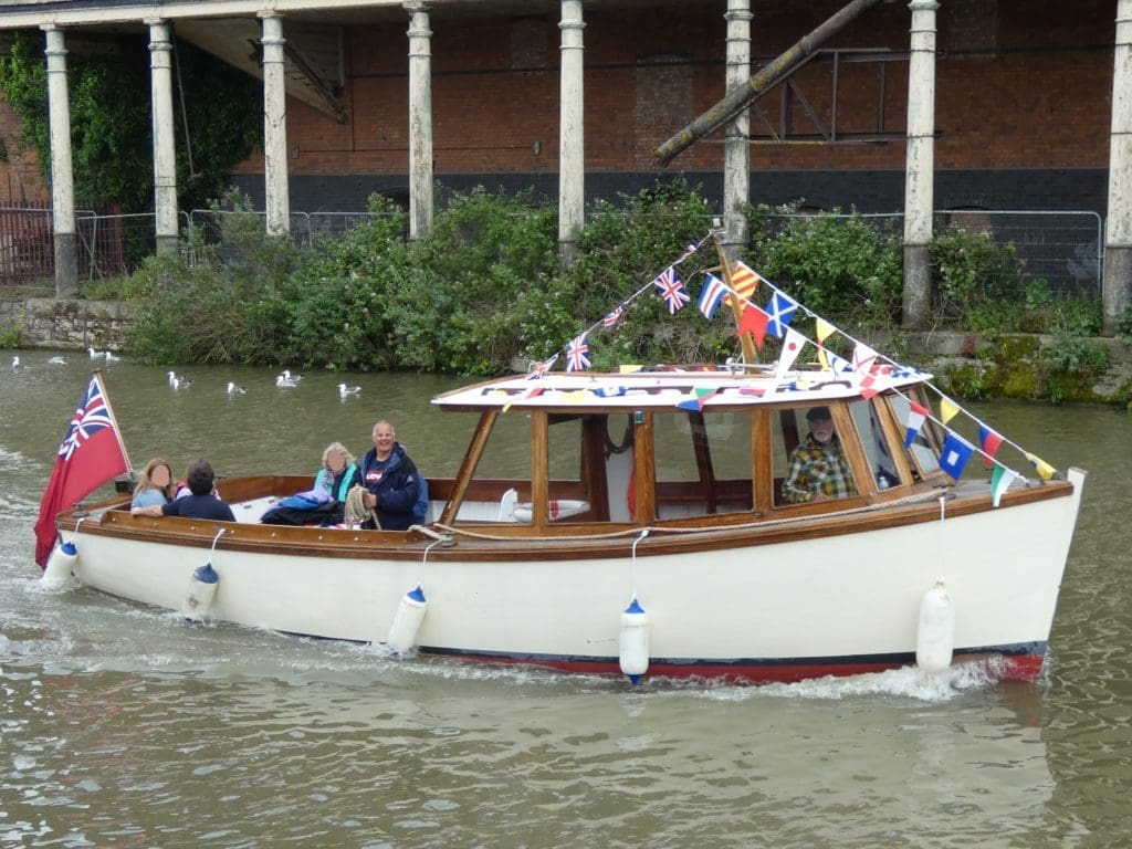 Gloucester Retro on the Water