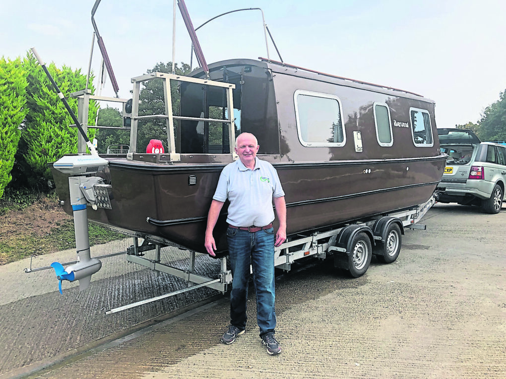 Clearwater Boats trial new all-electric Wilderness Beaver on River Trent