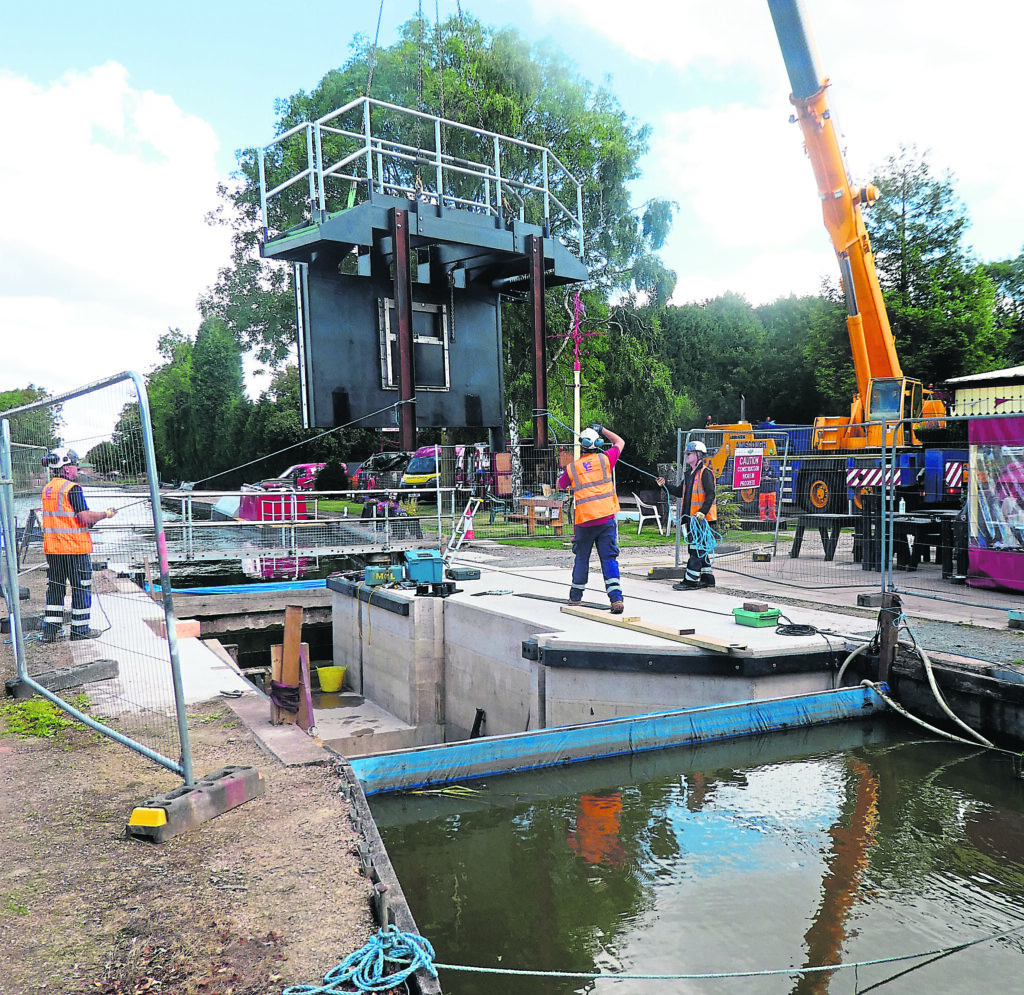 Installation of the stop gate.