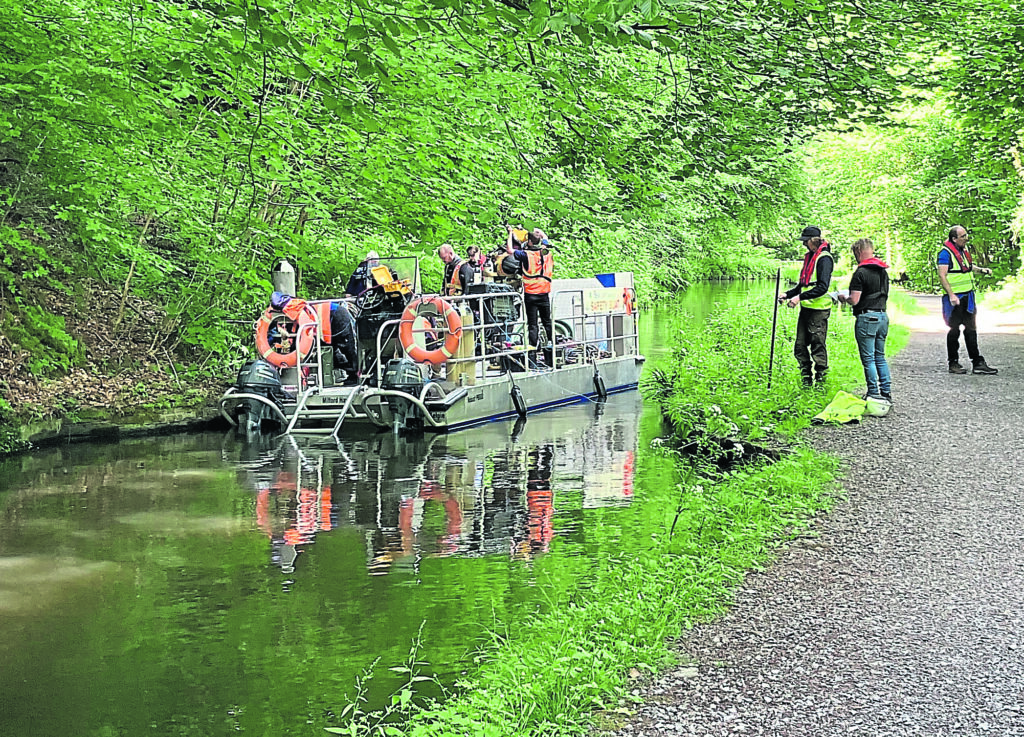 Dive survey at Llanfoist Embankment. PHOTO: SUPPLIED