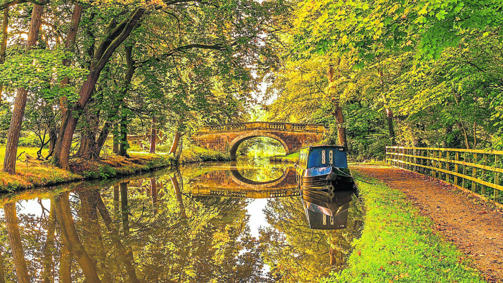 Autumn colours on the Lancaster Canal. PHOTO: LES FITTON