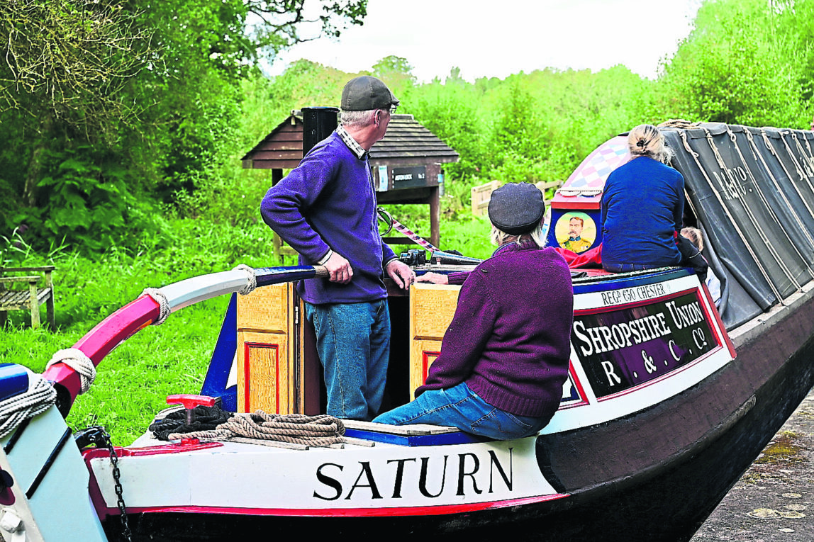 GREY HAIR: Too much on the canal?