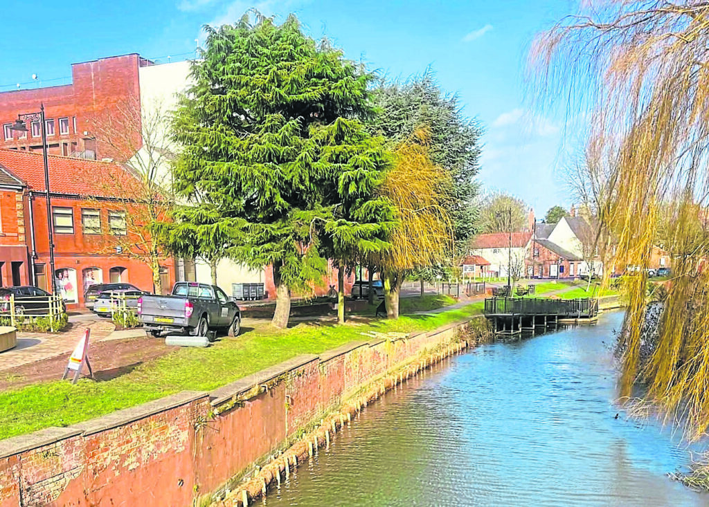 Improvements have been made to green up the River Welland in Spalding. PHOTO: HERITAGE LINCOLNSHIRE