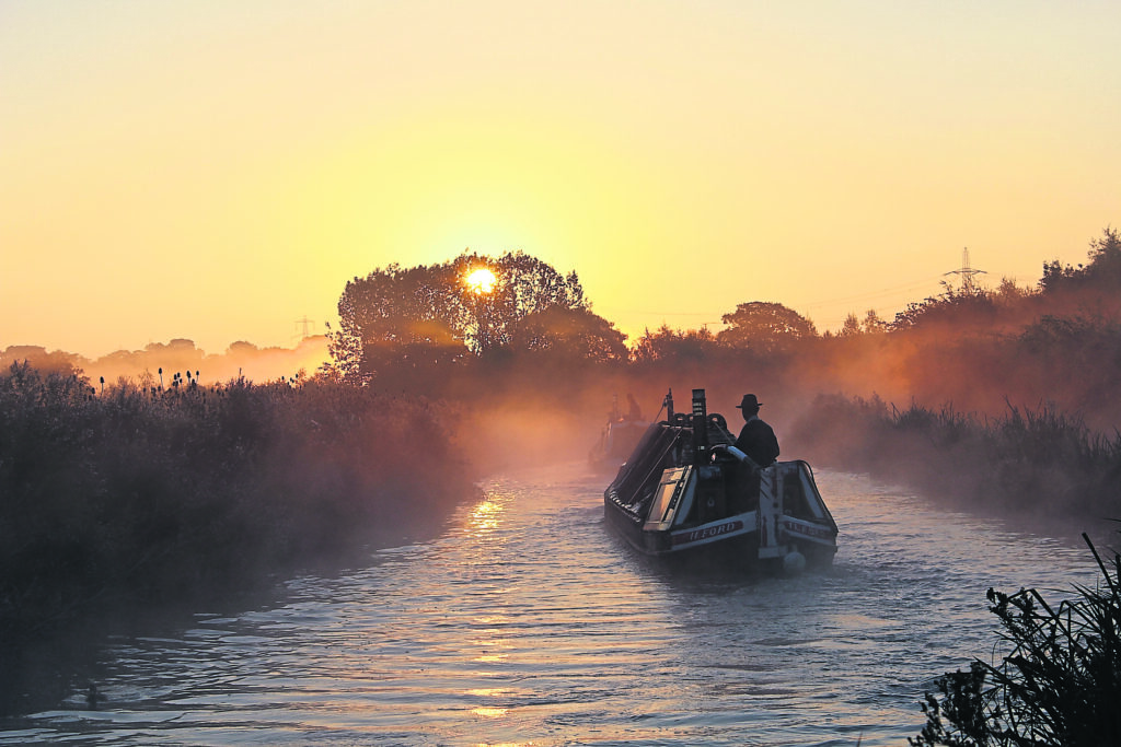 The 2017 winner: butty boat Ilford breaks the September dawn by Teresa Fuller.