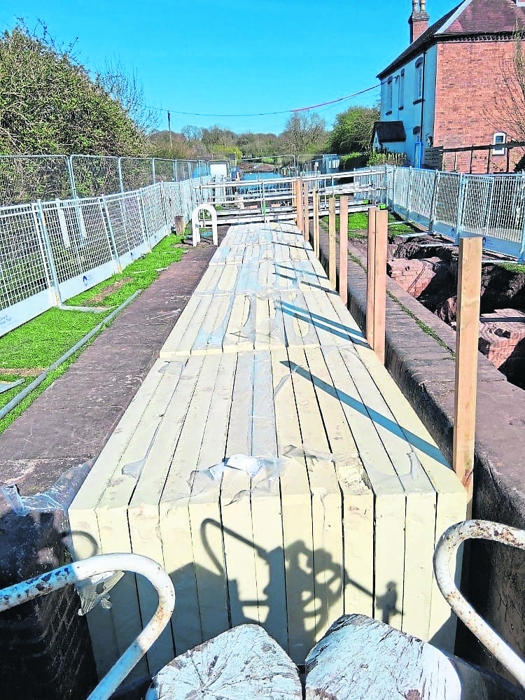 Part of the emergency £500,000 Worcester canal repairs.