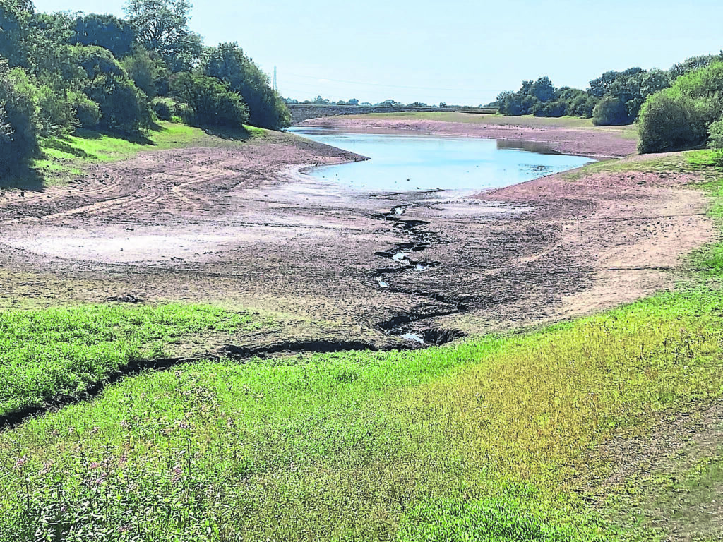 Dry canal