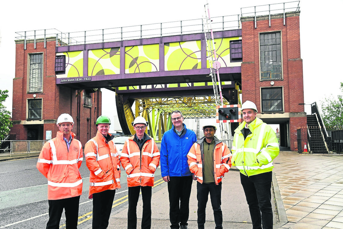 HULL: Bridge work begins