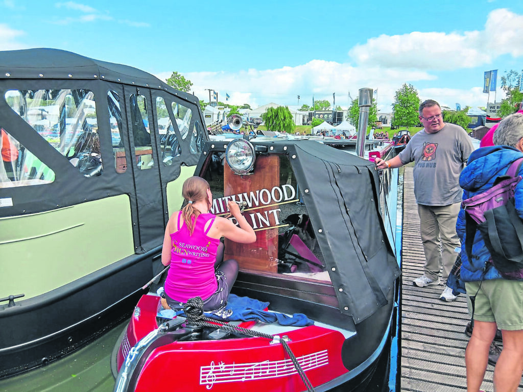 Charlotte Hopwood, Seawood Signwriting