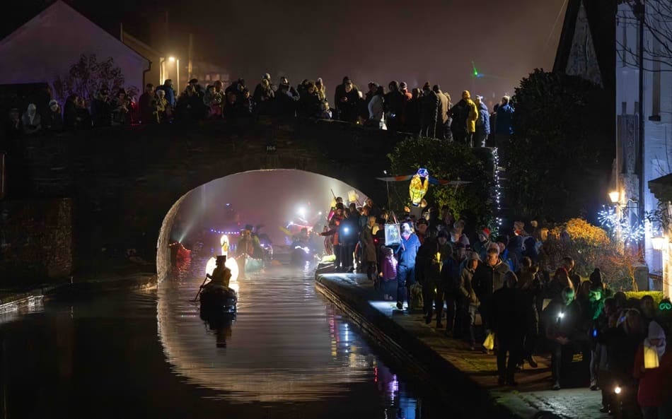 Brecon Canal illuminated as communities mark 225th anniversary