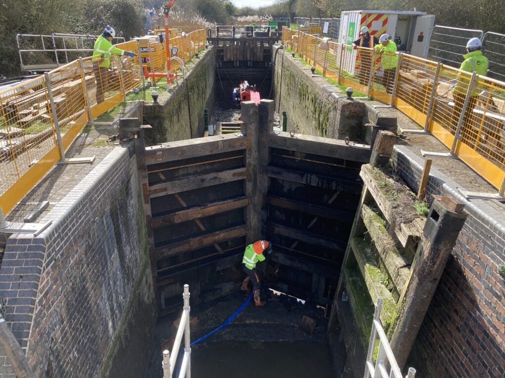 £1.3m canal repairs see hand-built lock gates installed on Grand Union Canal in Leicestershire