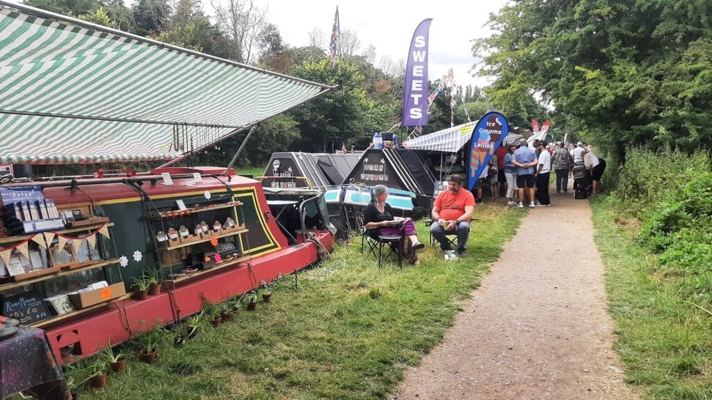 Cosgrove Canal Festival