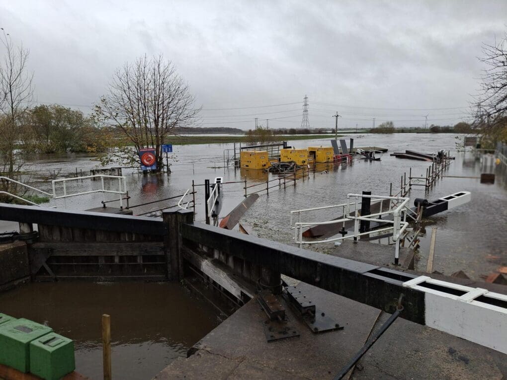 How engineers kept waterways alive through stormy winter