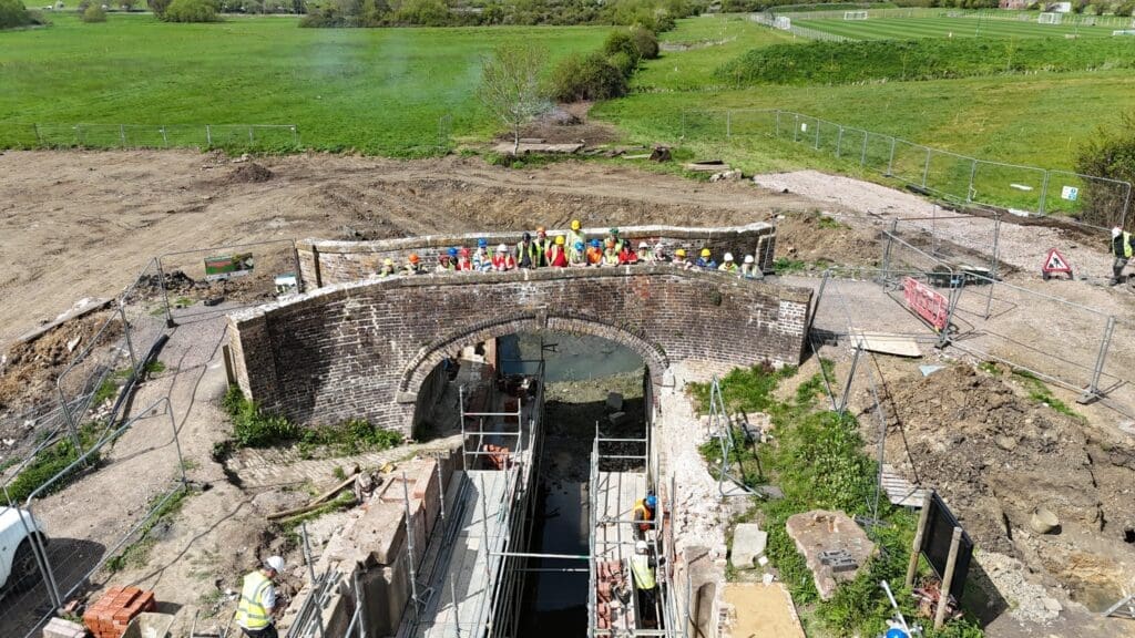 Volunteers are working on John Robinson Lock and will begin westward beyond the bridge to start the Missing Mile. CCT