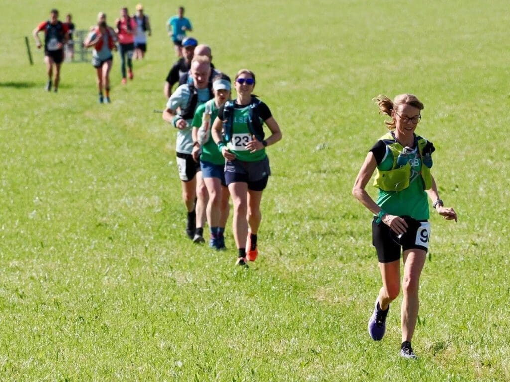 Runners on the trail