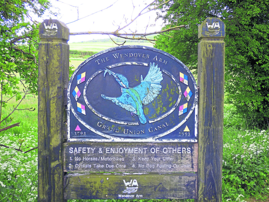 The Wendover Arm, Grand Union Canal, Buckland, Buckinghamshire.